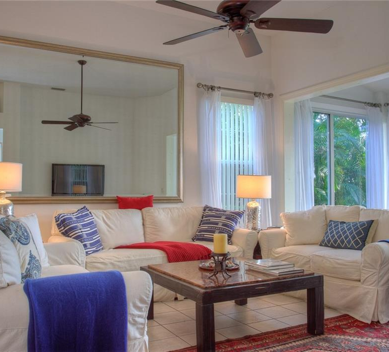 7911  WHITEBRIDGE GLN ,UNIVERSITY PARK,34201