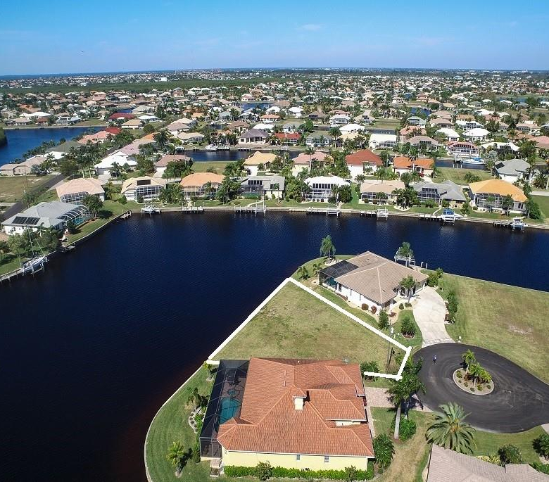300  SEGOVIA DR ,PUNTA GORDA,33950