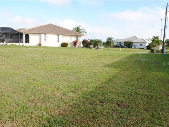 300  SEGOVIA DR ,PUNTA GORDA,33950