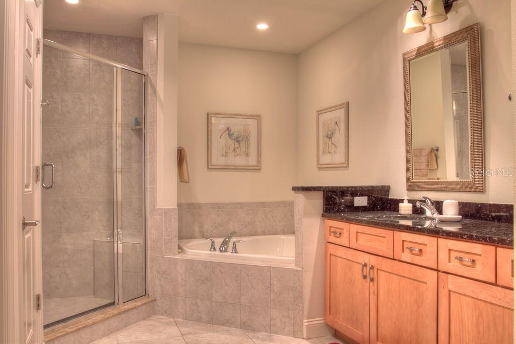 160298f7-87ca-4a45-850e-a18193763e55 7710 LAKE VISTA CT #205,LAKEWOOD RANCH,34202