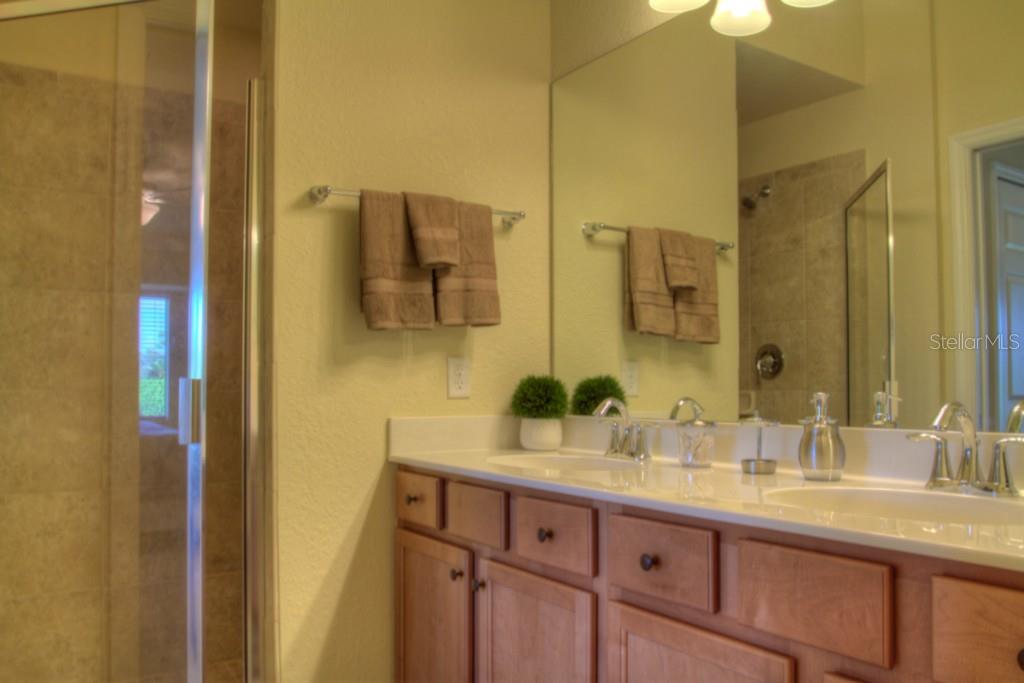 1b2e6b6f-32b2-4642-aaf7-e8d1f2c14e0c 6807 GRAND ESTUARY TRL #205,BRADENTON,34212