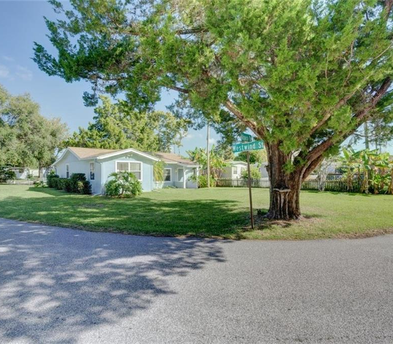 5241 ALPACA DR,WEEKI WACHEE,34607