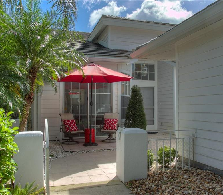 7911  WHITEBRIDGE GLN ,UNIVERSITY PARK,34201