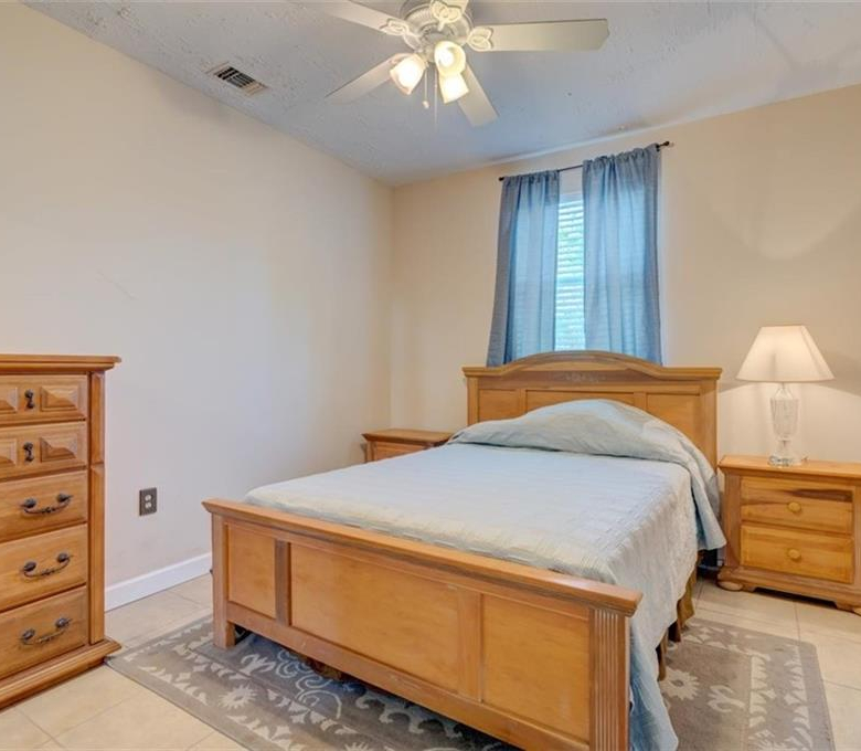 5241 ALPACA DR,WEEKI WACHEE,34607