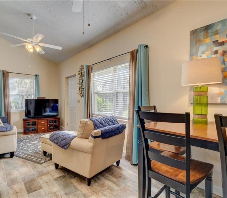 5241 ALPACA DR,WEEKI WACHEE,34607