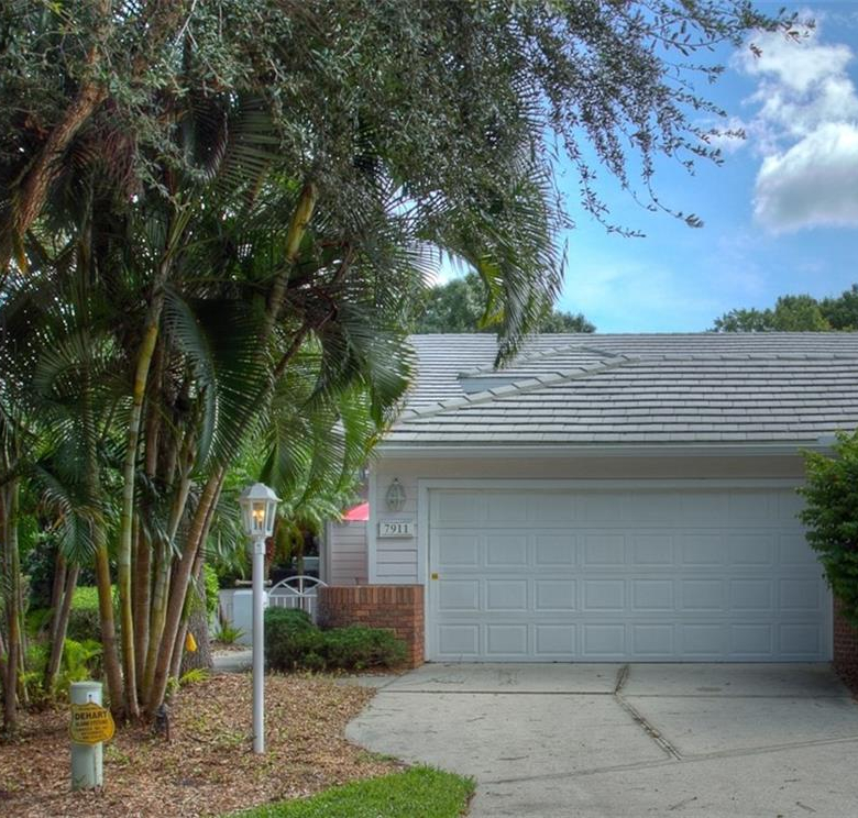 7911  WHITEBRIDGE GLN ,UNIVERSITY PARK,34201