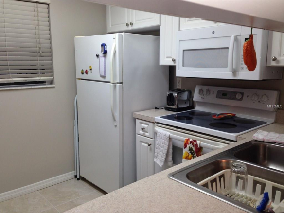 5662  GARDENS DR  #104,SARASOTA,34243