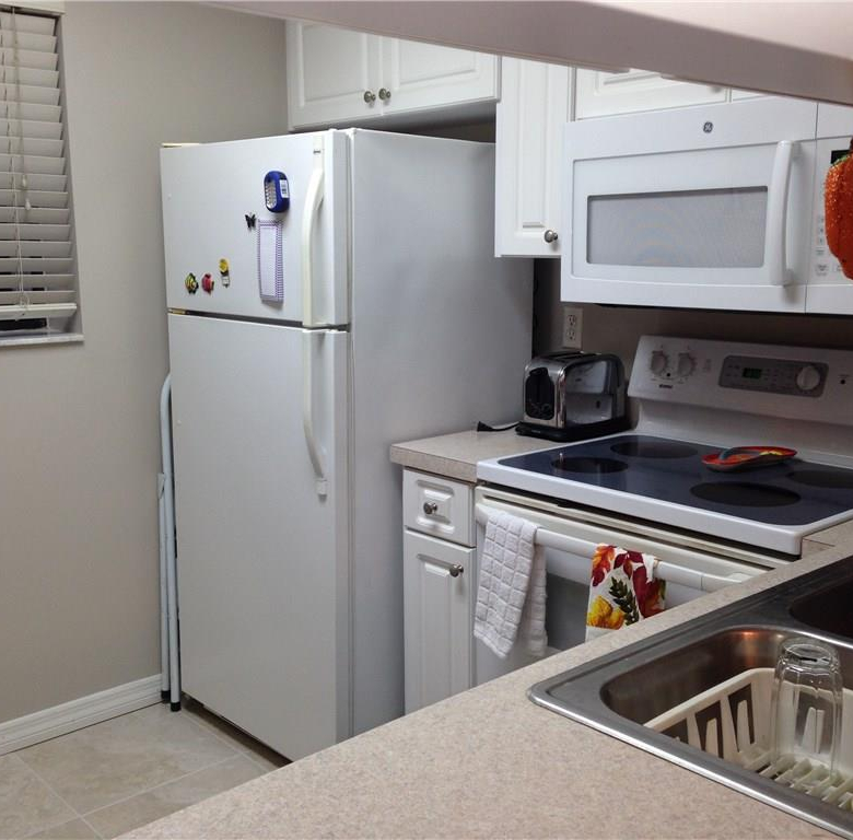 5662  GARDENS DR  #104,SARASOTA,34243