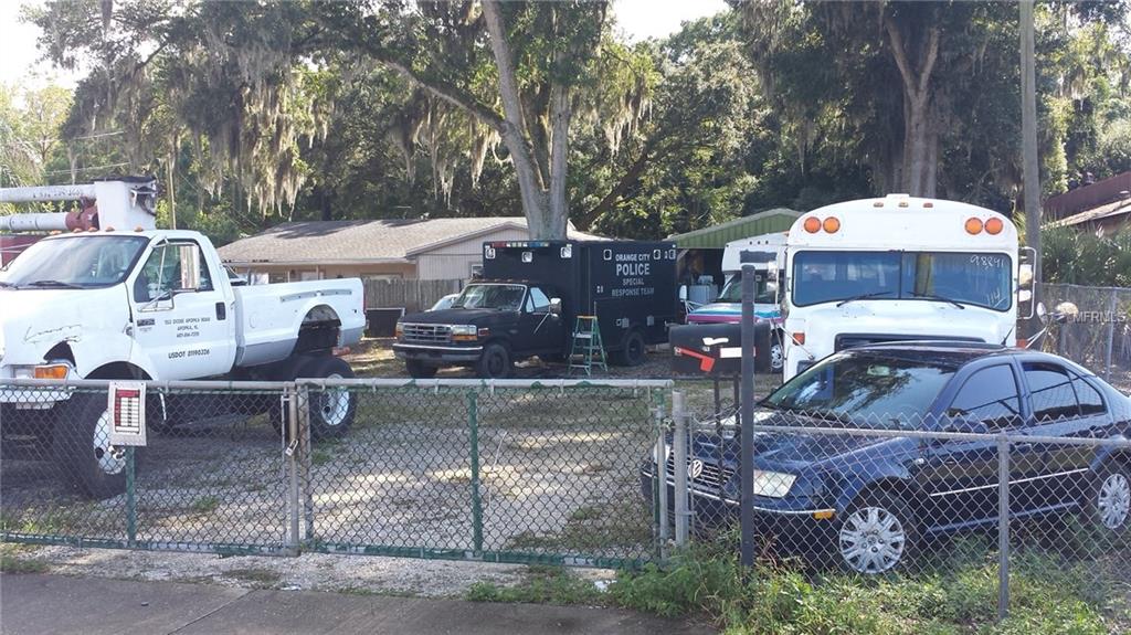 6d6085aa-f768-4fe5-8526-ded7c9925051 1016 E SEMORAN BLVD ,APOPKA,32703