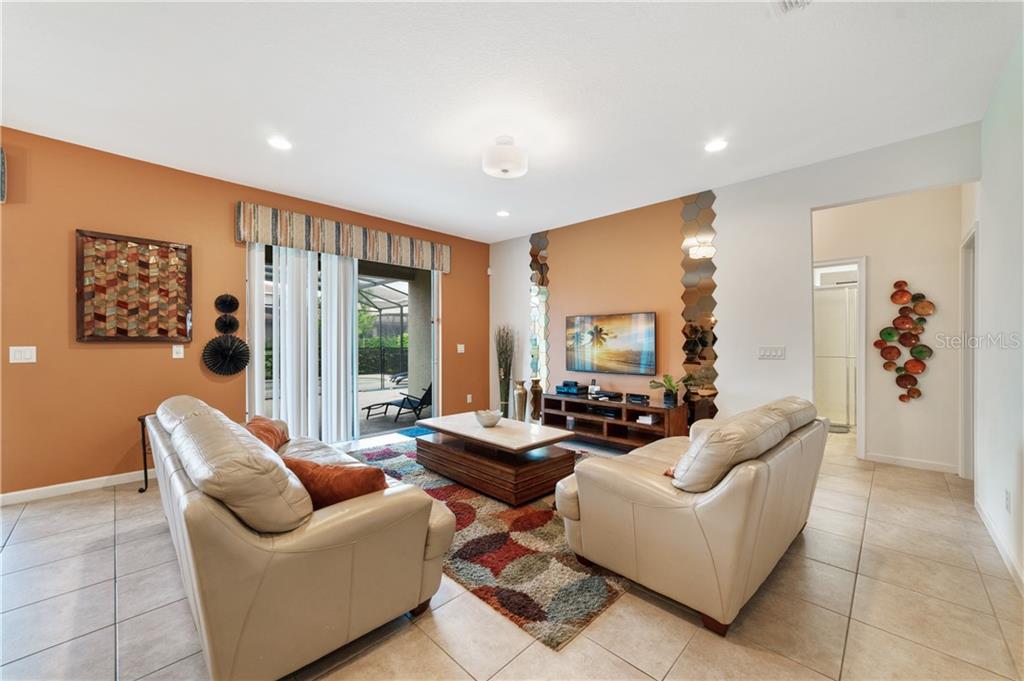 7337bc9d-cb8b-4e6d-8f7c-cc35289ff978 5213 OAKBOURNE AVE ,DAVENPORT,33837