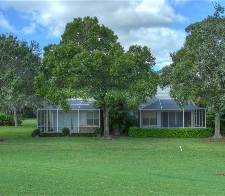 7911  WHITEBRIDGE GLN ,UNIVERSITY PARK,34201
