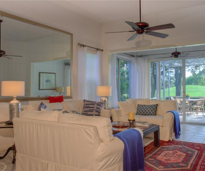 7911  WHITEBRIDGE GLN ,UNIVERSITY PARK,34201