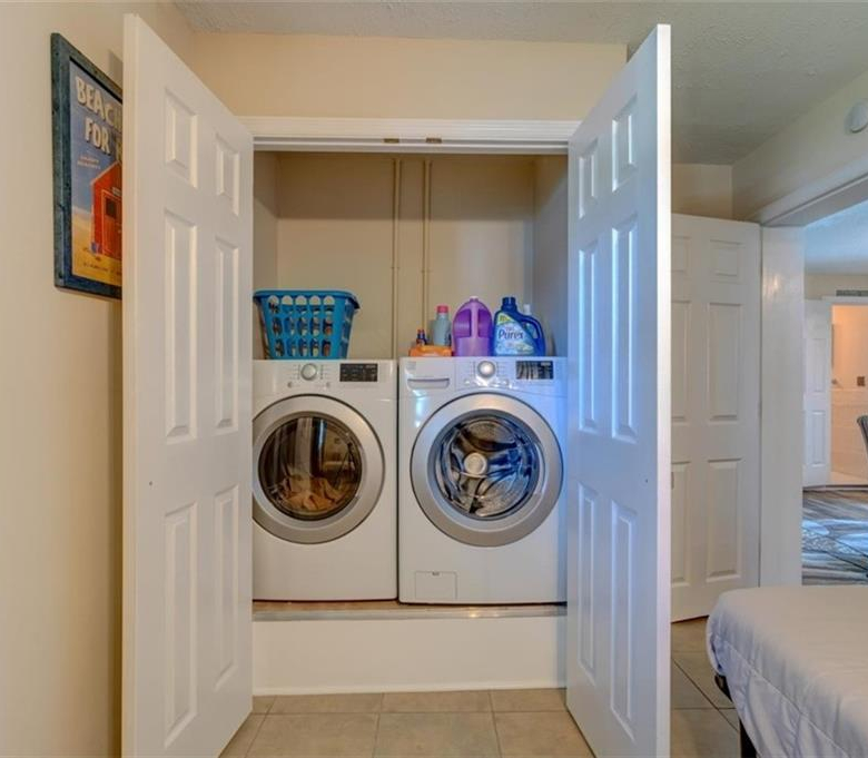 5241 ALPACA DR,WEEKI WACHEE,34607