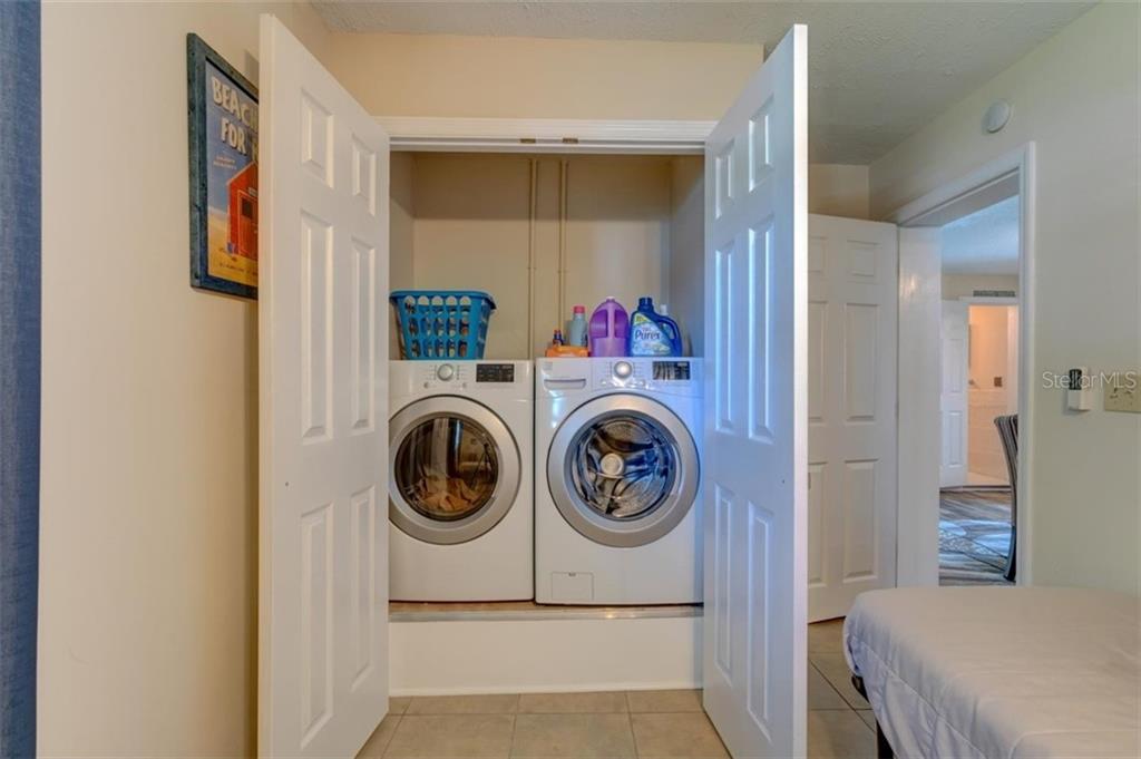 ab86e66f-a41d-4114-8a83-c4845bf179df 5241 ALPACA DR,WEEKI WACHEE,34607