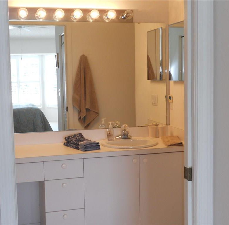 4639  CHAPEL HILL DR  #2924,SARASOTA,34238