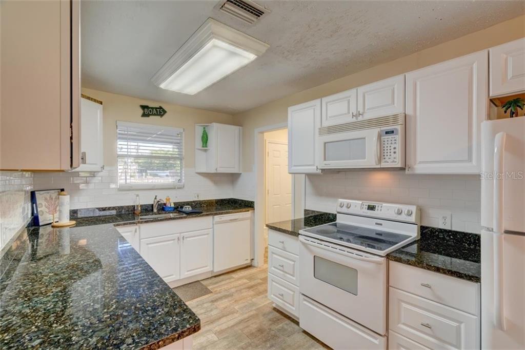 b90ae170-94cb-437b-a610-bece144e6b17 5241 ALPACA DR,WEEKI WACHEE,34607