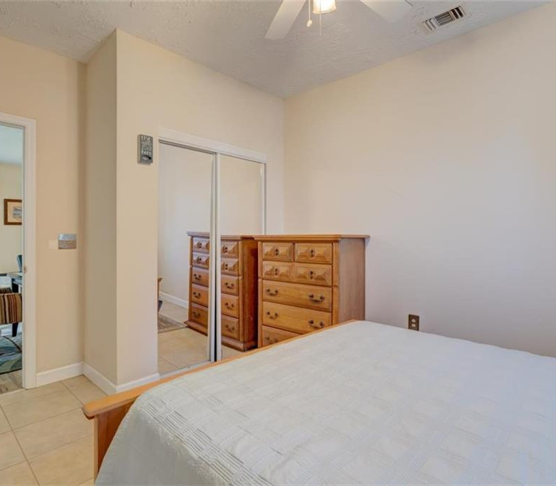 5241 ALPACA DR,WEEKI WACHEE,34607