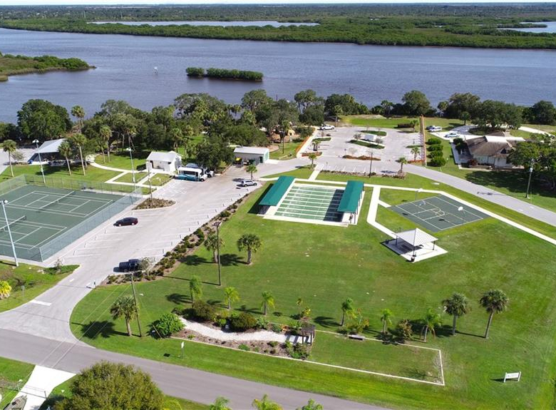 3497  DISCOVERY DR ,PUNTA GORDA,33983