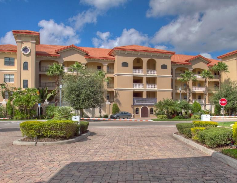 7710  LAKE VISTA CT  #205,LAKEWOOD RANCH,34202