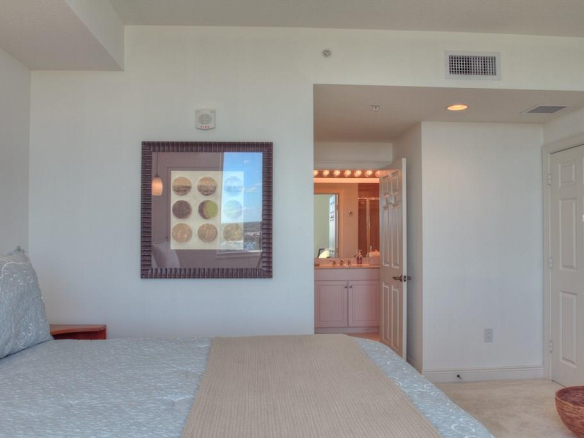 800 N TAMIAMI TRL  #1010,SARASOTA,34236