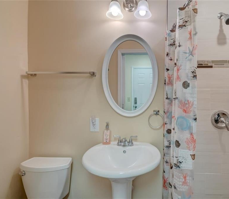 5241 ALPACA DR,WEEKI WACHEE,34607