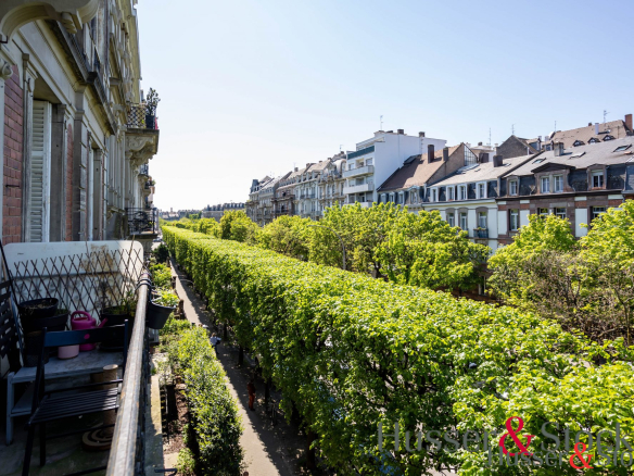 *** SOUS COMPROMIS ***  6p 4ch jardin commun