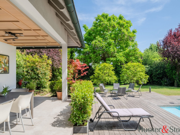 Superbe Maison avec jardin et piscine