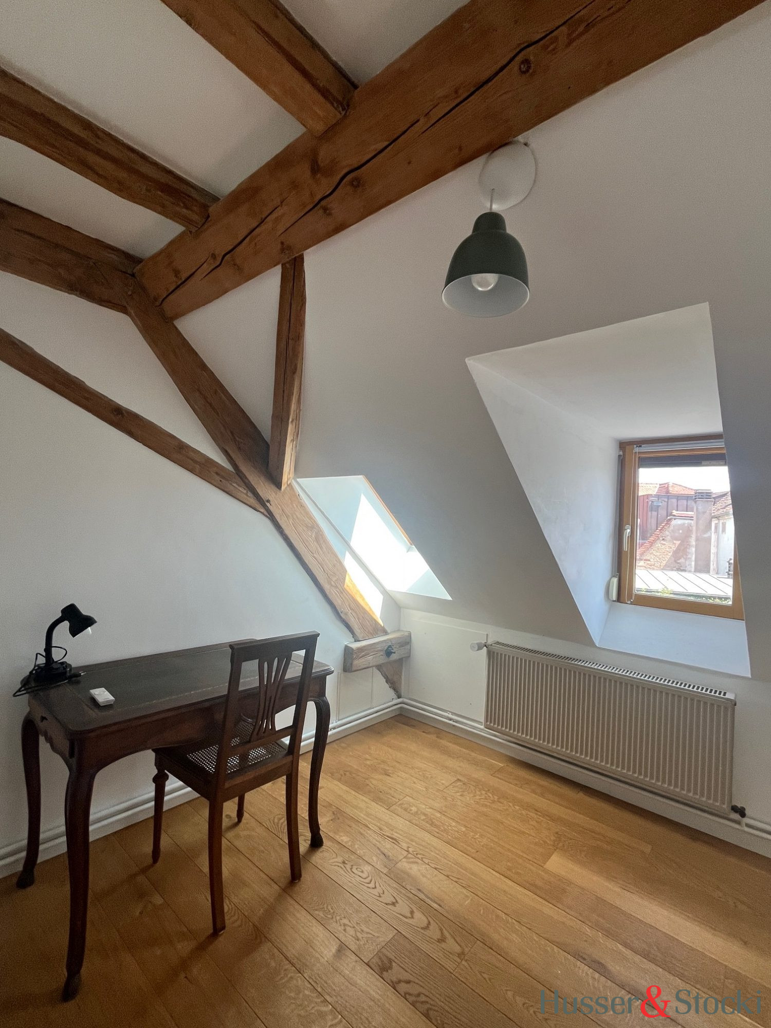 SUPERBE DUPLEX MEUBLÉ DE CARACTÈRE