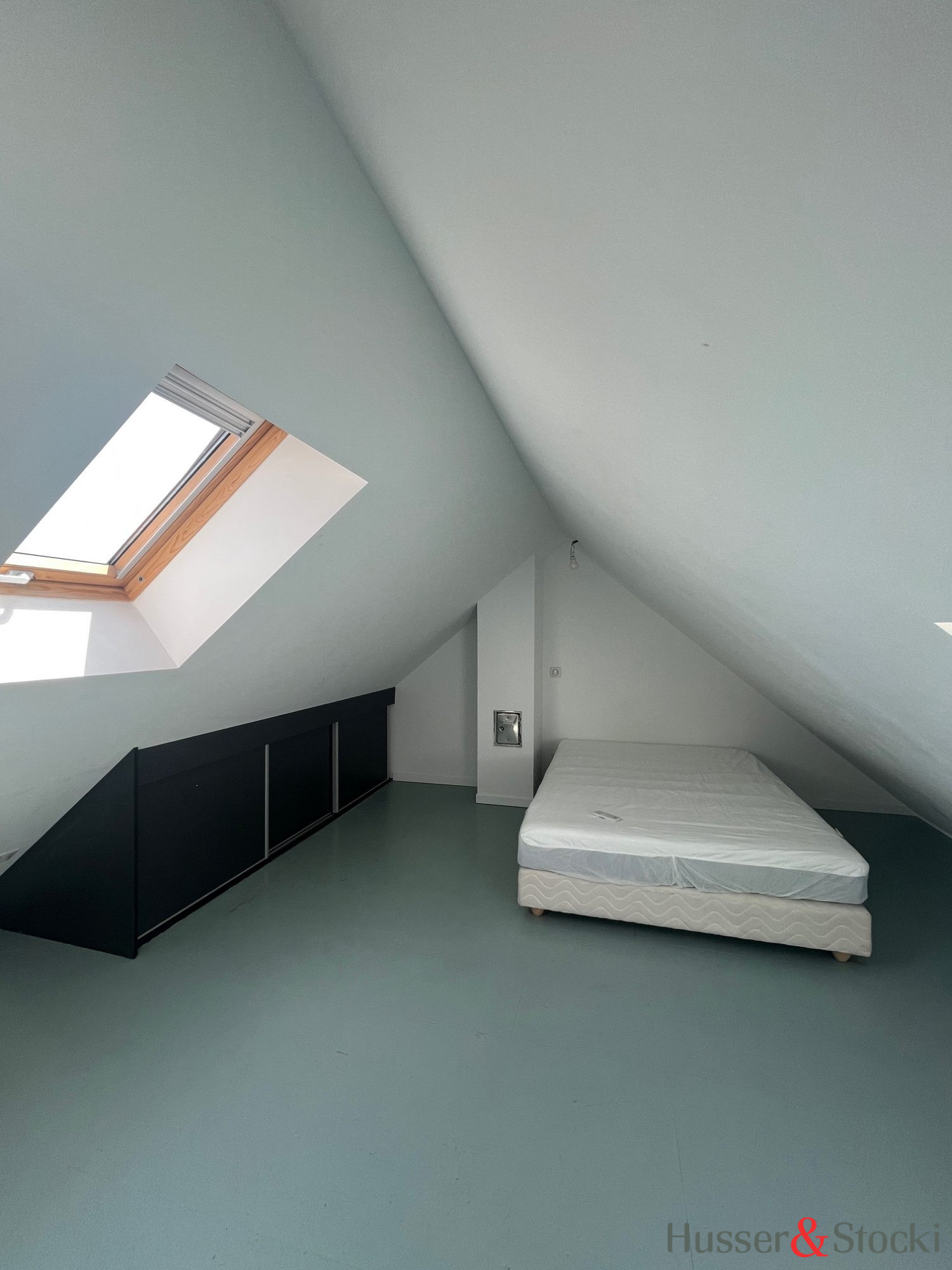 SUPERBE DUPLEX MEUBLÉ DE CARACTÈRE