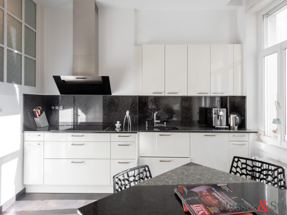 Orangerie 6p 200m2