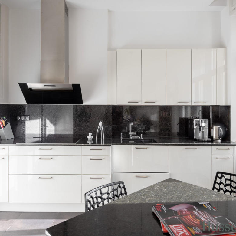 Orangerie 6p 200m2
